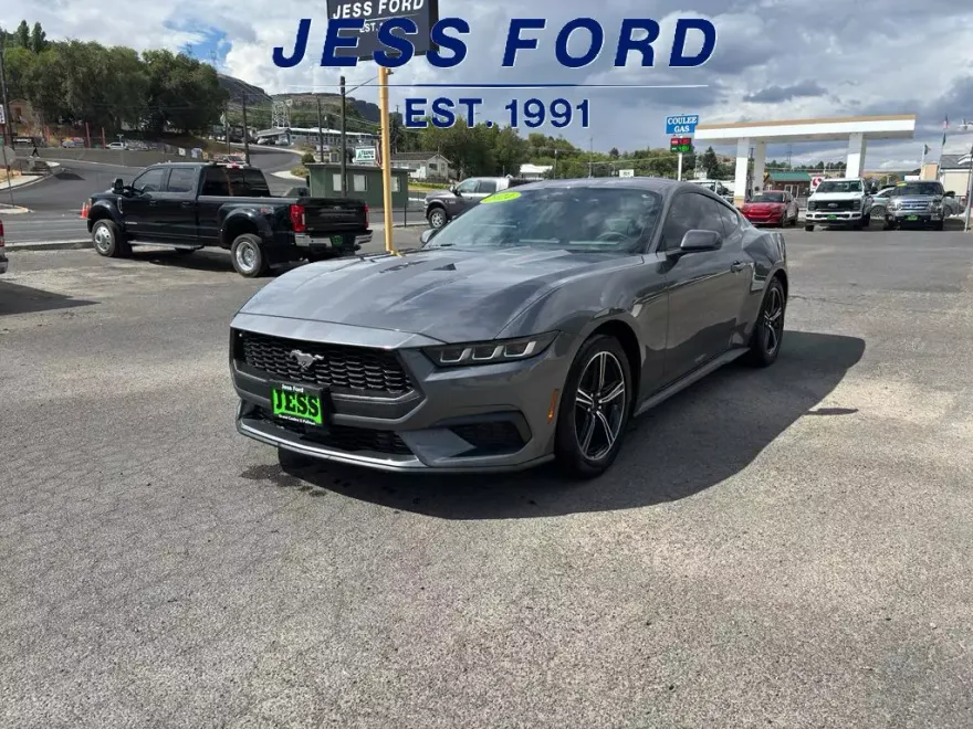 2024 Ford Mustang EcoBoost photo 1