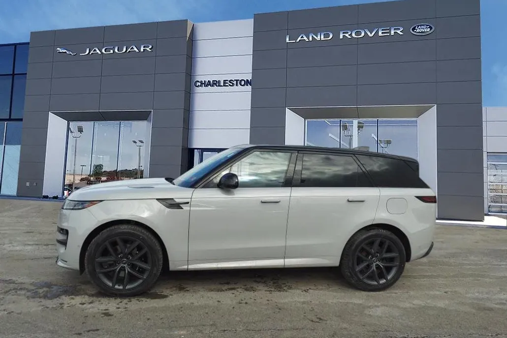 2025 Land Rover Range Rover Sport SE photo 1