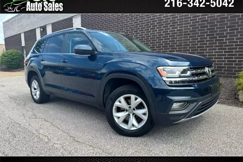 2018 Volkswagen Atlas V6 SE photo 1