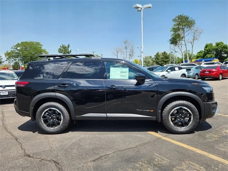 2025 Nissan Pathfinder Rock Creek photo 1