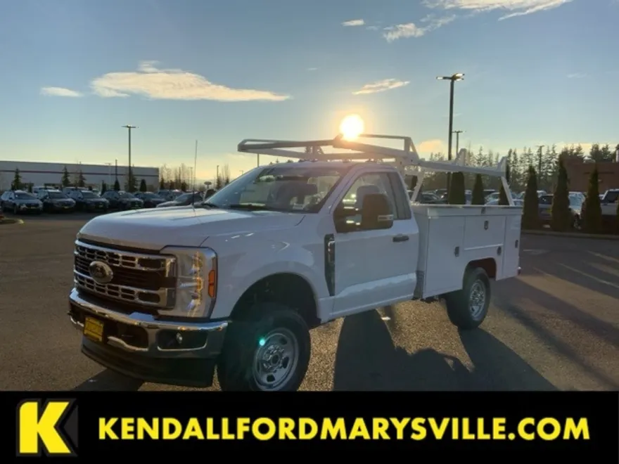 2024 Ford F-350 photo 1