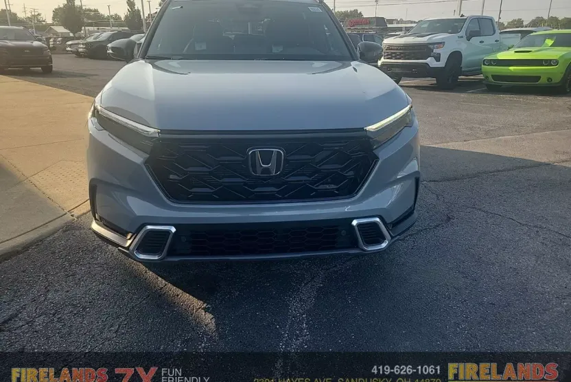 2026 Honda CR-V Hybrid Sport Touring photo 1