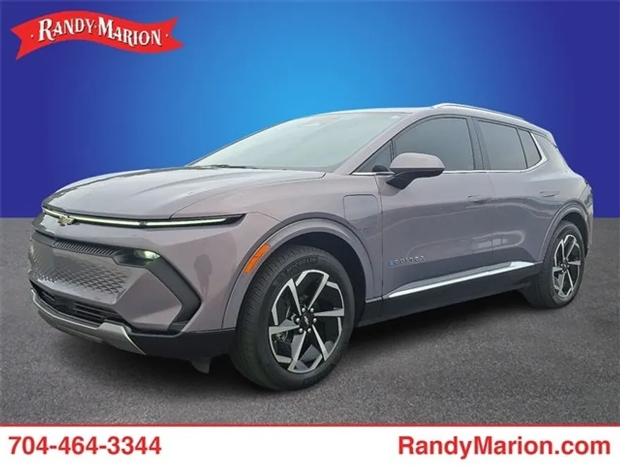2024 Chevrolet Equinox EV 1LT photo 1
