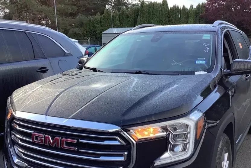 2024 Gmc Terrain SLT photo 1