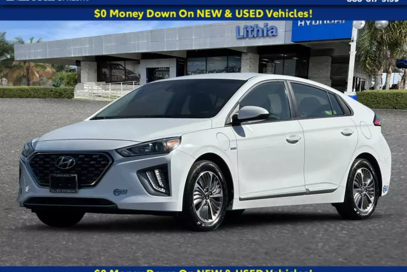 2020 Hyundai Ioniq Plug-In Hybrid SE photo 1