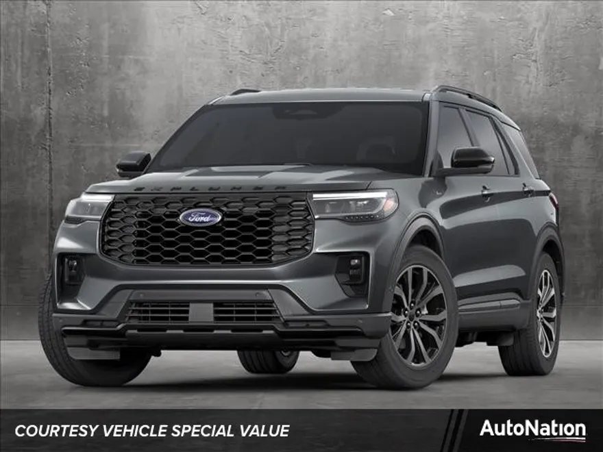 2025 Ford Explorer ST-Line photo 1