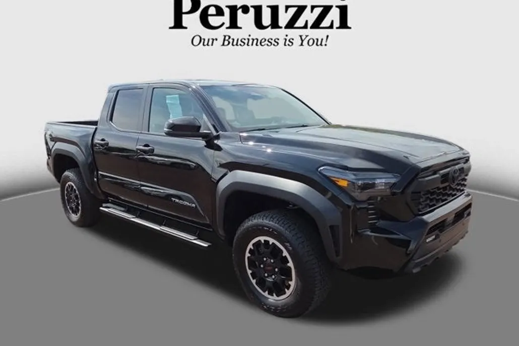 2024 Toyota Tacoma TRD photo 1