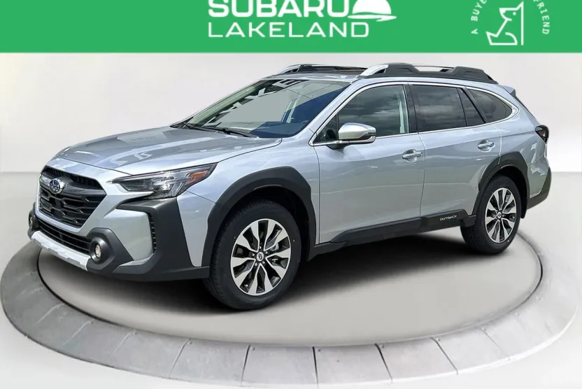 2025 Subaru Outback Touring photo 1
