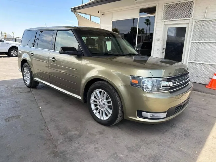 2013 Ford Flex SEL photo 1