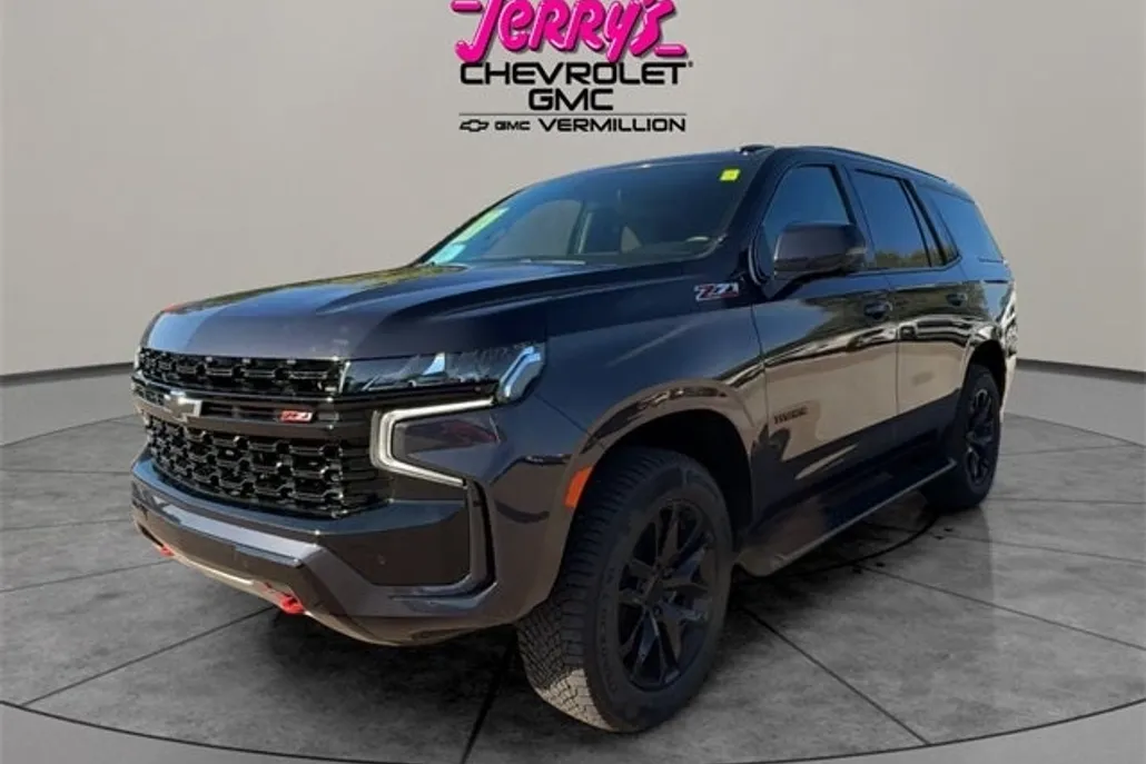 2023 Chevrolet Tahoe Z71 photo 1