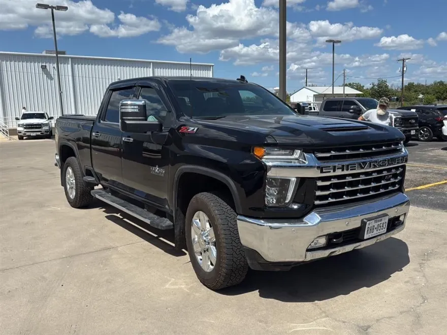2022 Chevrolet Silverado 2500HD LTZ photo 1