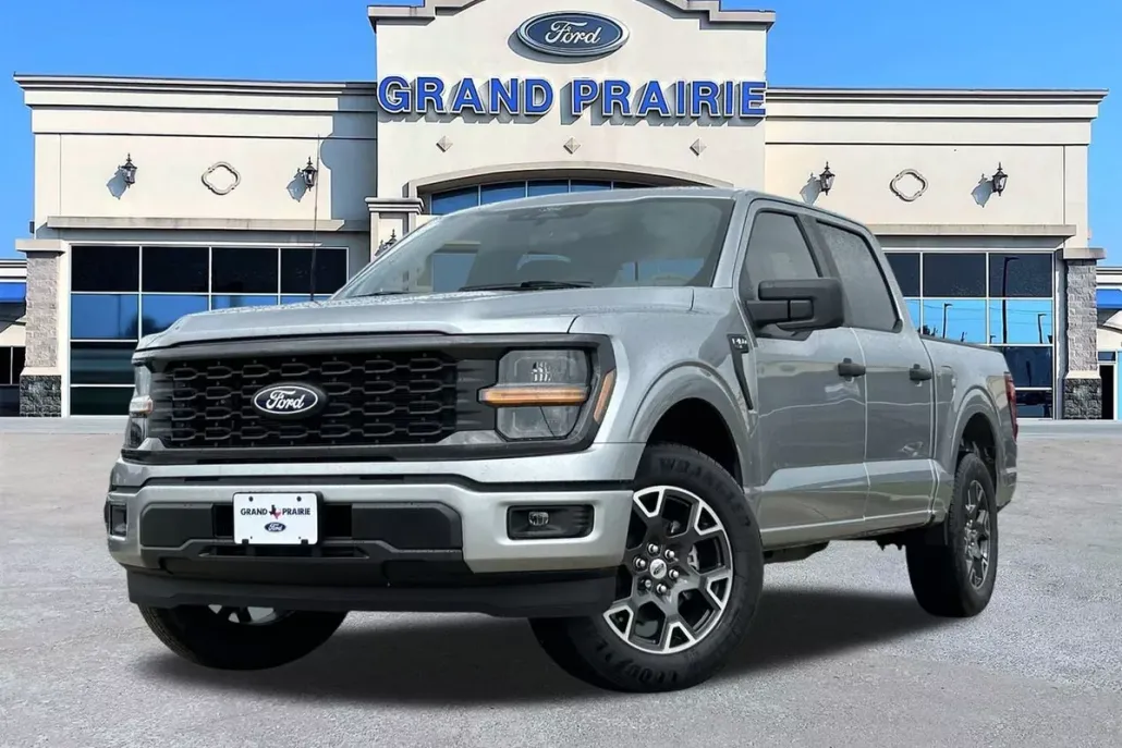 2025 Ford F-150 STX photo 1