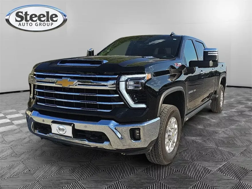 2025 Chevrolet Silverado 2500HD LTZ photo 1