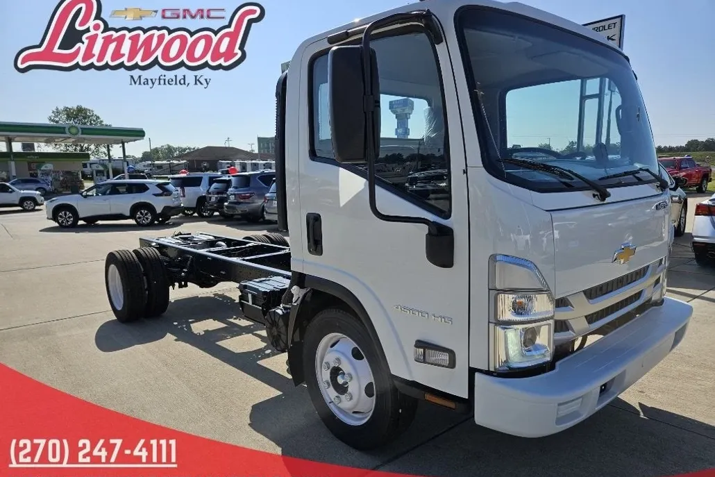 2025 Chevrolet Silverado 4500HD Base photo 1