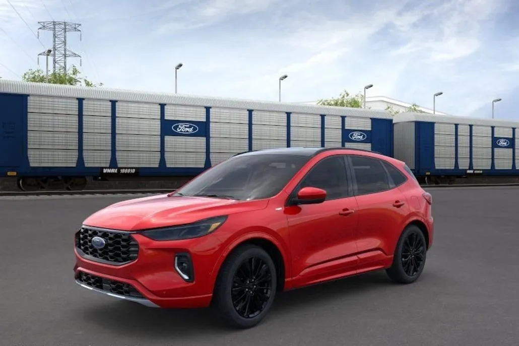 2024 Ford Escape ST-Line Elite photo 1