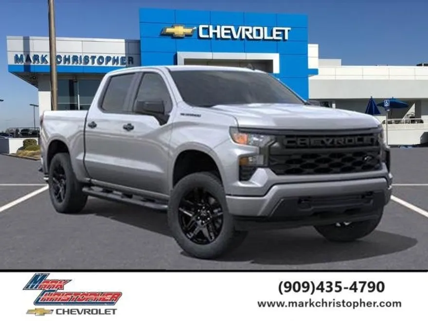 2025 Chevrolet Silverado 1500 Custom photo 1