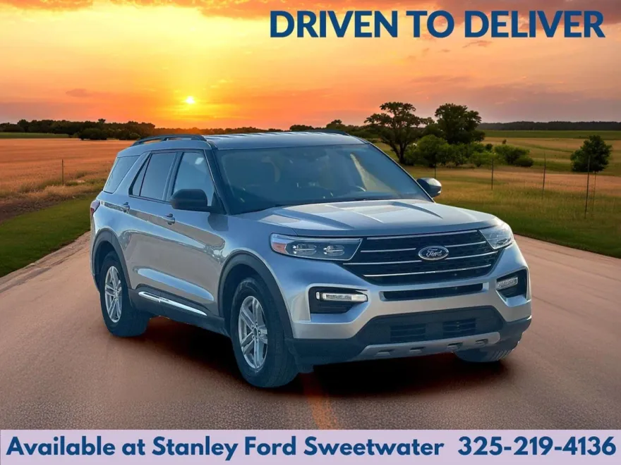 2024 Ford Explorer XLT photo 1