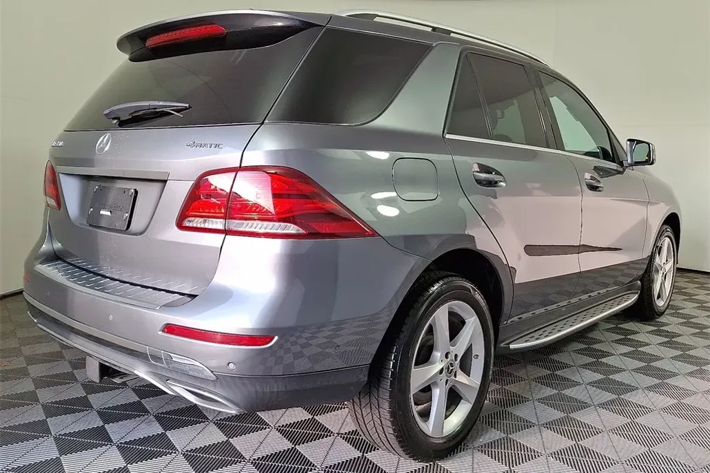 2018 Mercedes Benz GLE 350 4MATIC photo 1