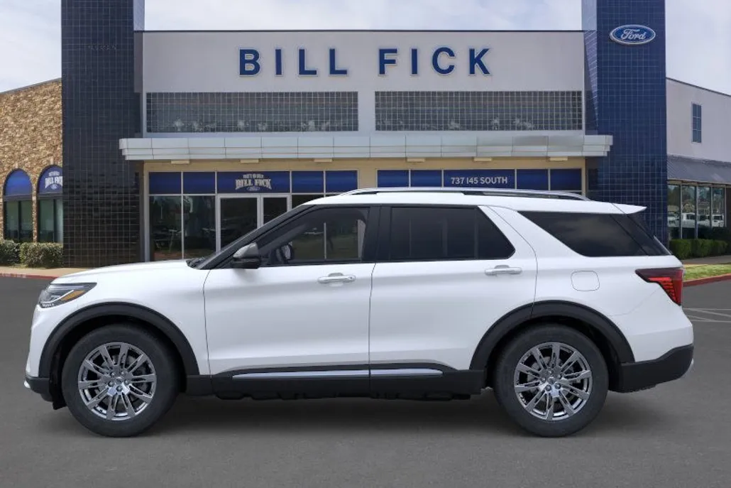 2025 Ford Explorer Platinum photo 1