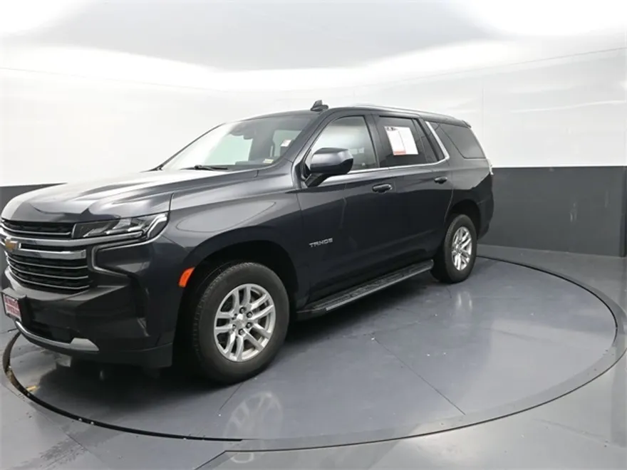 2023 Chevrolet Tahoe LT photo 1