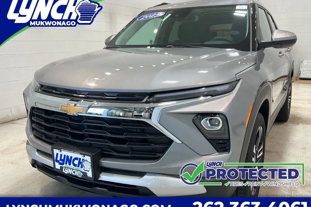 2025 Chevrolet Trailblazer LT photo 1