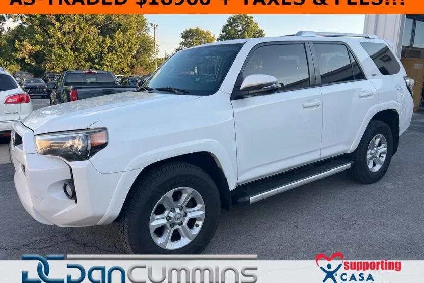 2016 Toyota 4Runner Limited photo 1