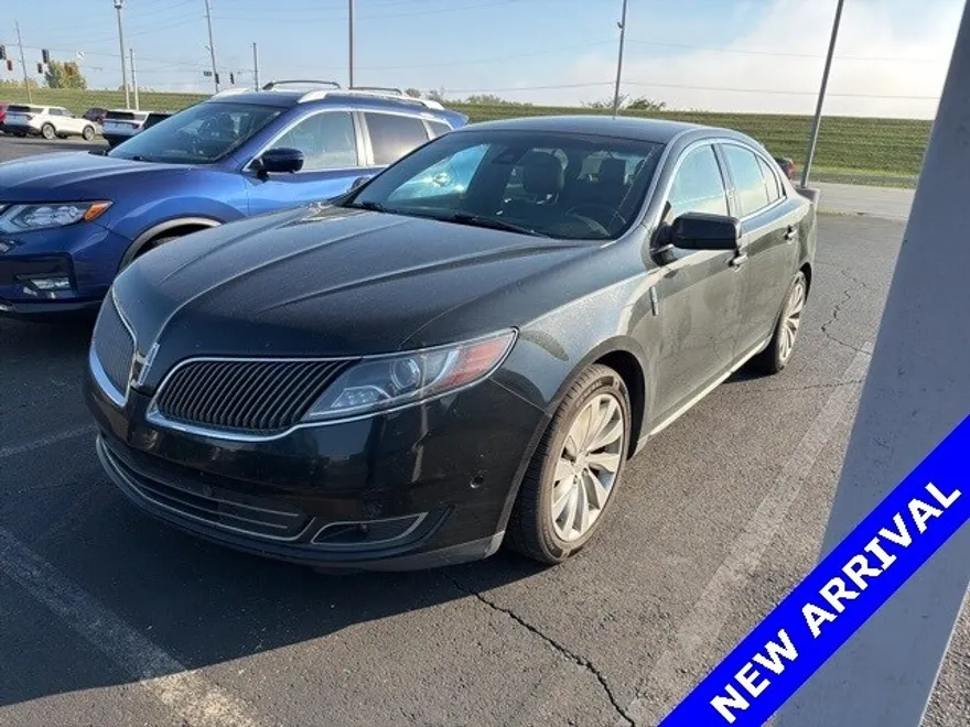 2015 Lincoln MKS Base photo 1