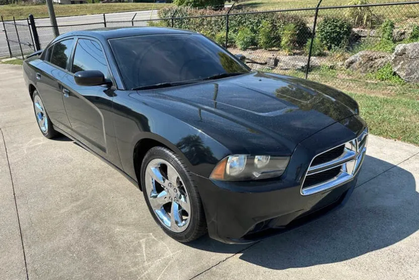 2012 Dodge Charger SXT Plus photo 1