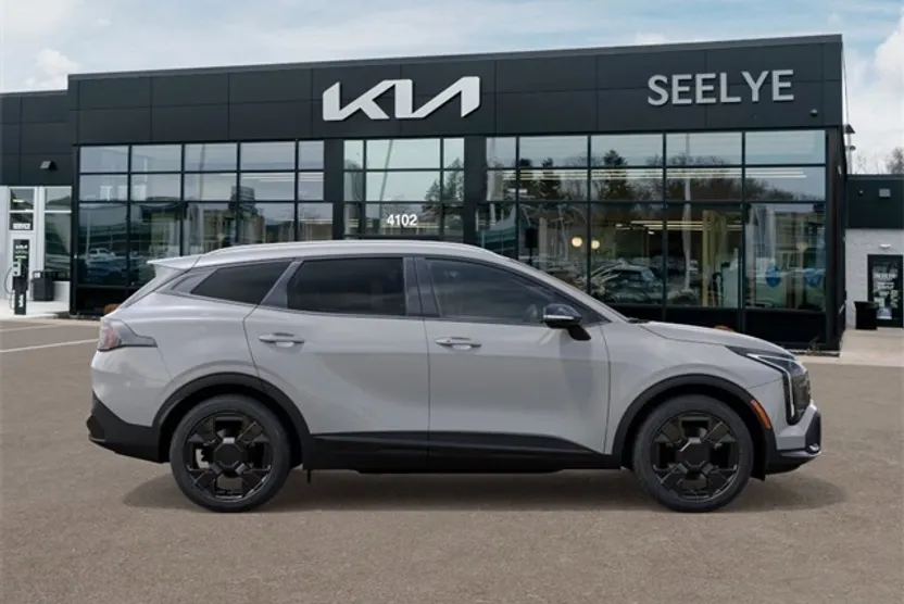 2026 Kia Sportage Hybrid X-Line photo 1