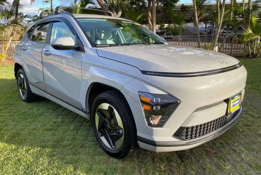 2024 Hyundai Kona Electric SEL photo 1