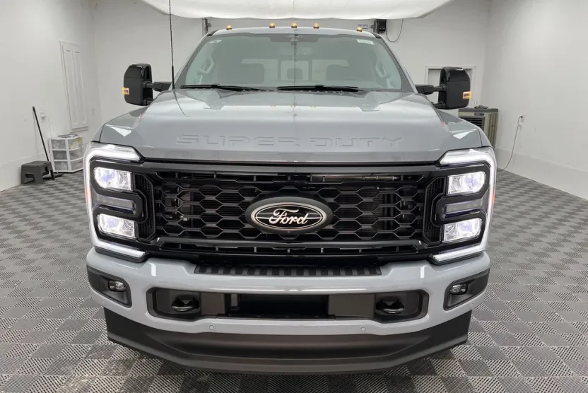 2026 Ford F-250 photo 1