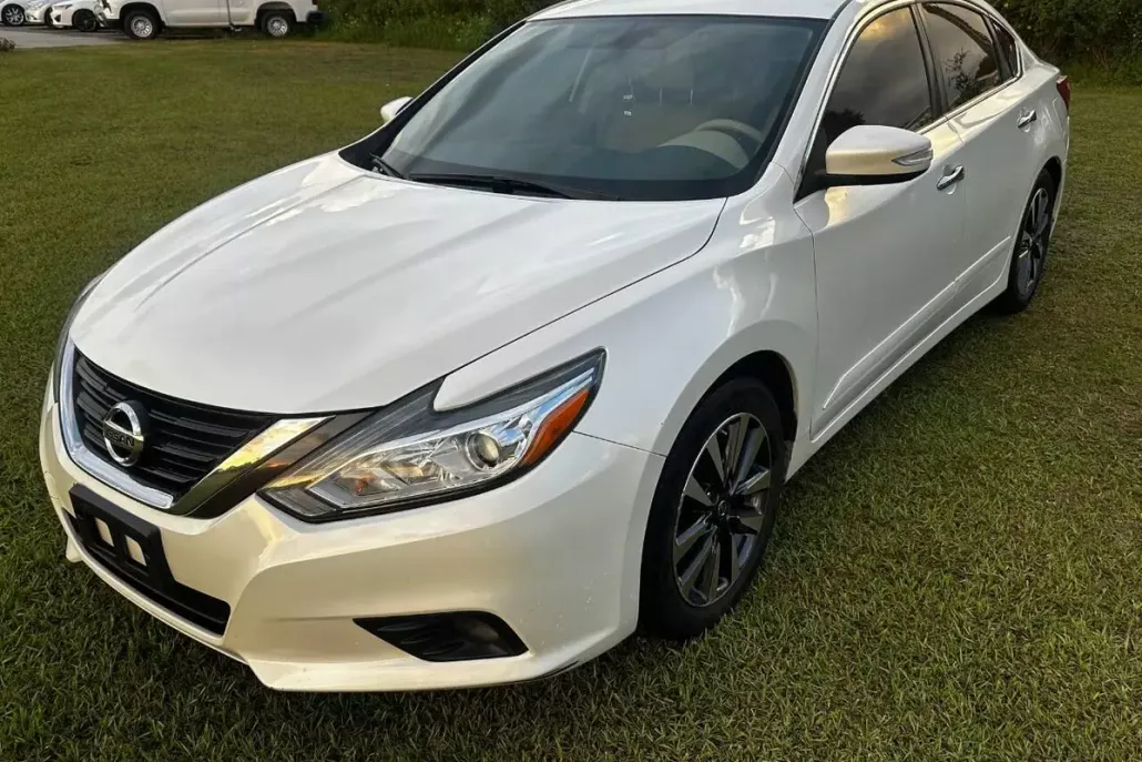 2016 Nissan Altima 2.5 SL photo 1
