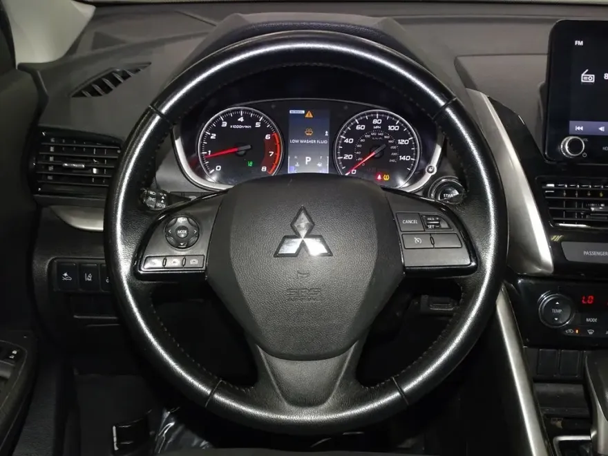 2023 Mitsubishi Eclipse Cross SE photo 14