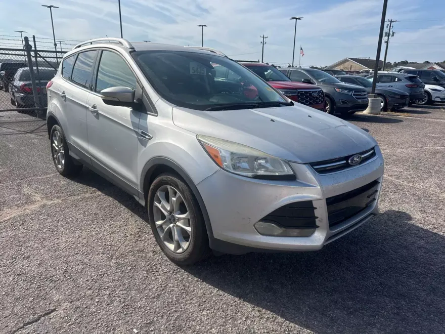2014 Ford Escape Titanium photo 1