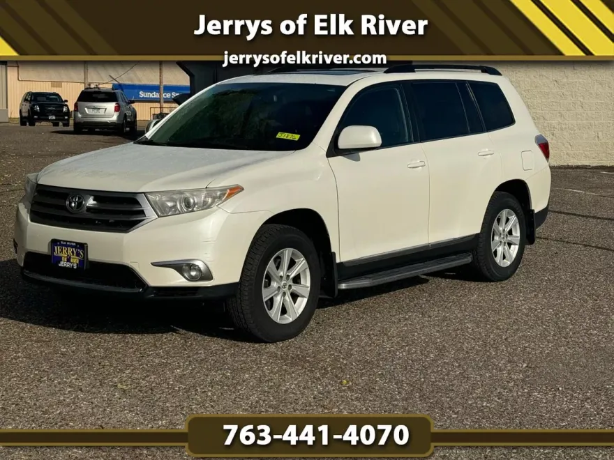 2012 Toyota Highlander SE photo 1