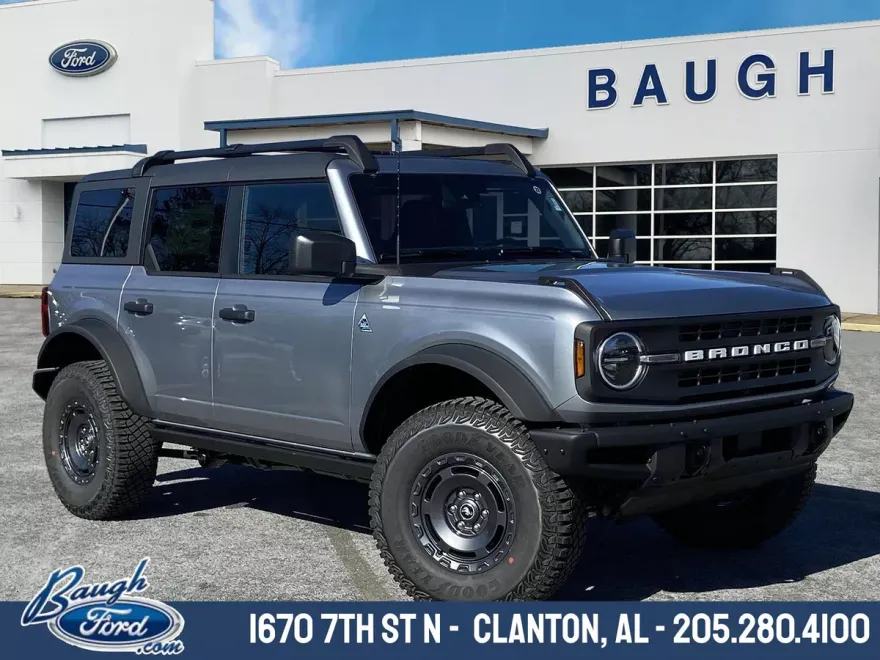 2024 Ford Bronco Black Diamond photo 1