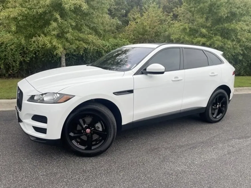2020 Jaguar F-PACE Premium photo 1