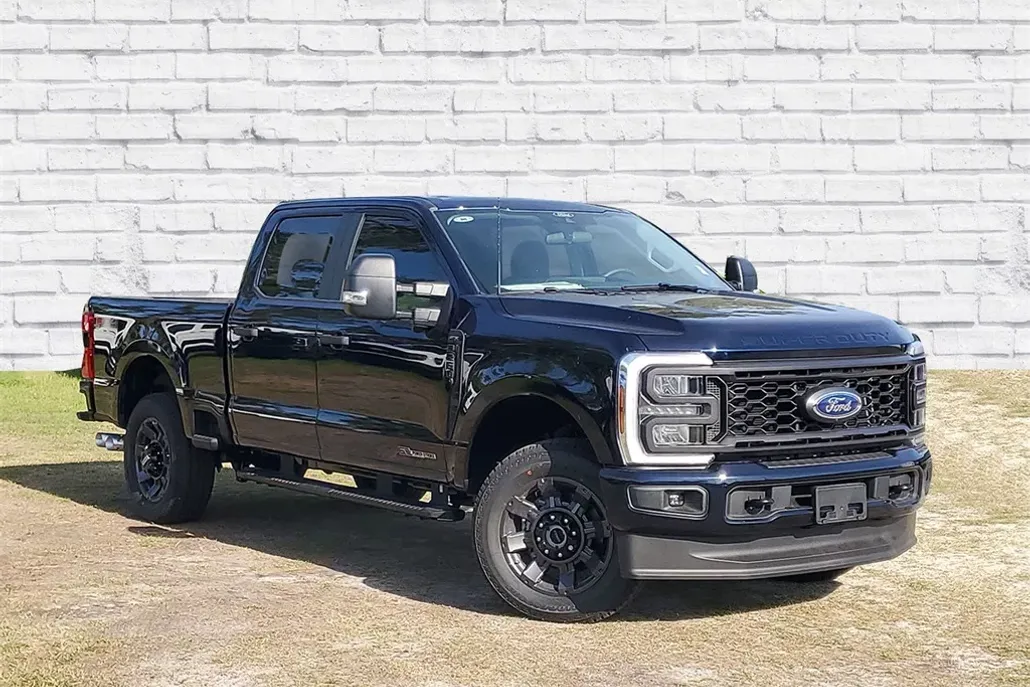 2025 Ford F-250 XL photo 1