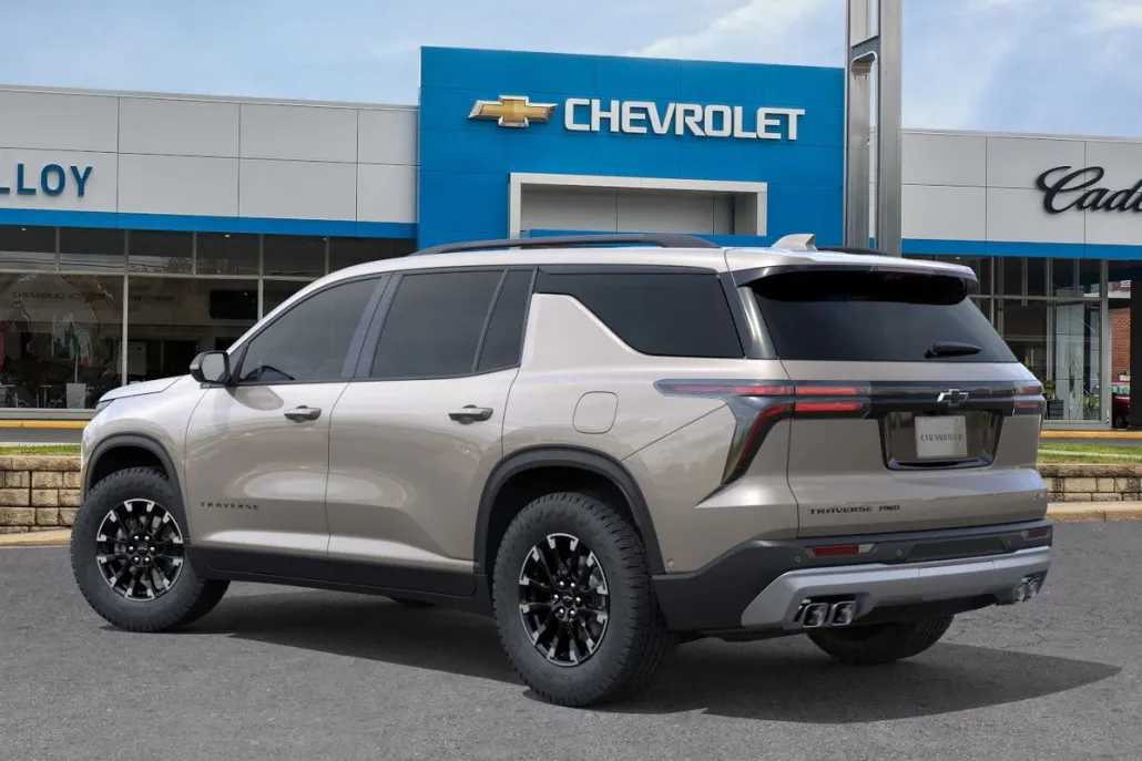 2026 Chevrolet Traverse Z71 photo 1