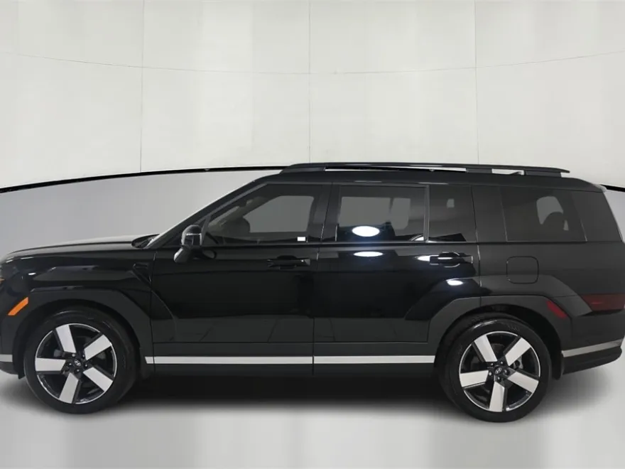 2024 Hyundai Santa Fe Limited photo 1