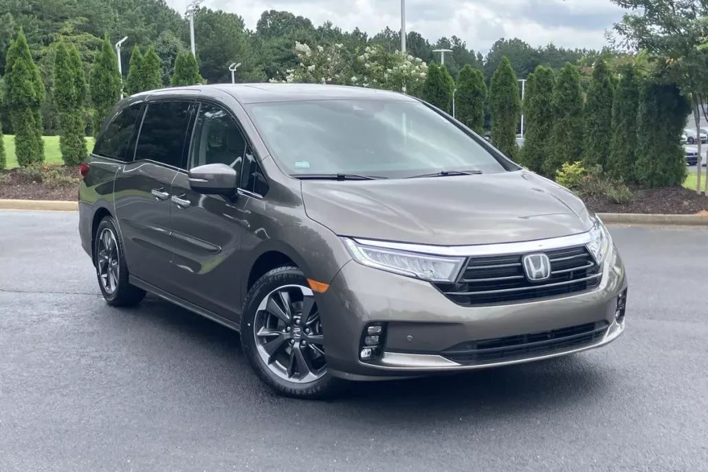 2023 Honda Odyssey Elite photo 1
