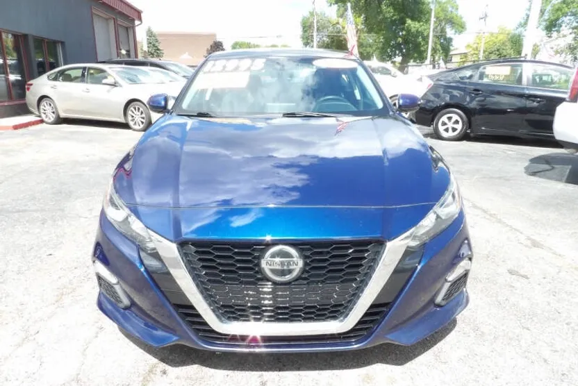 2020 Nissan Altima 2.5 S photo 1