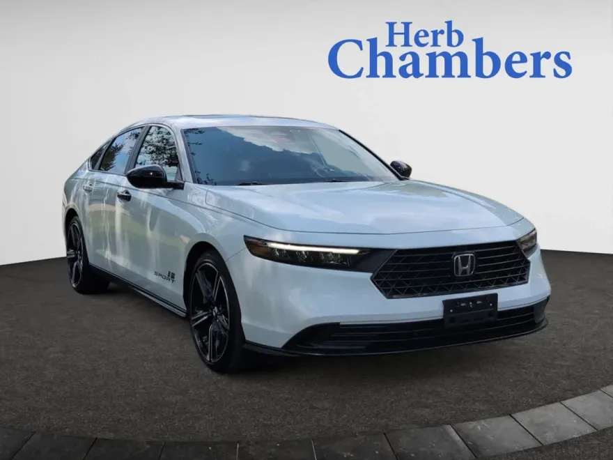 2023 Honda Accord Hybrid Sport photo 1