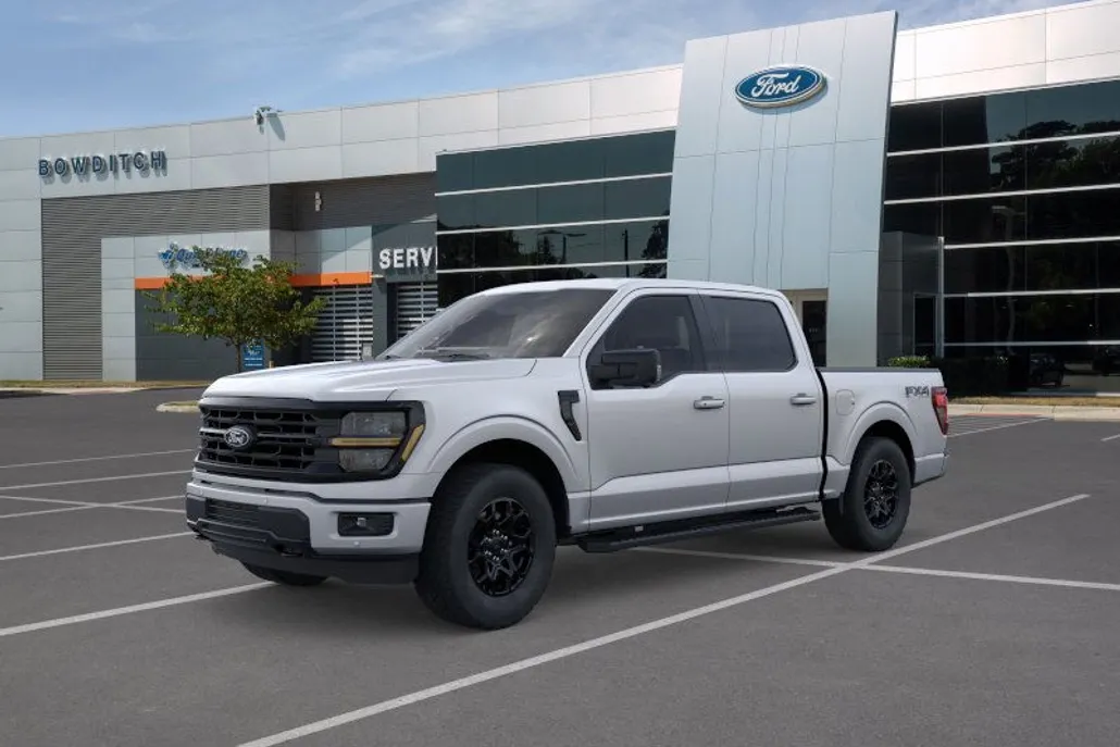 2025 Ford F-150 XLT photo 1