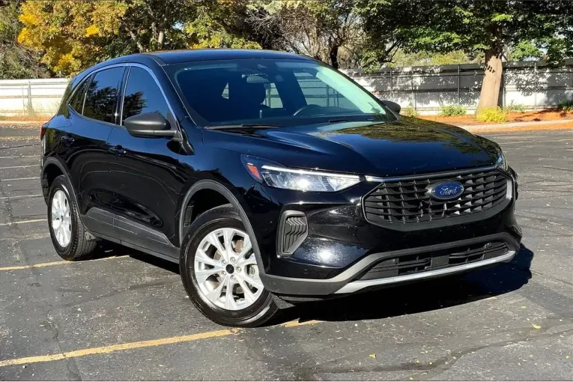 2023 Ford Escape Active photo 1