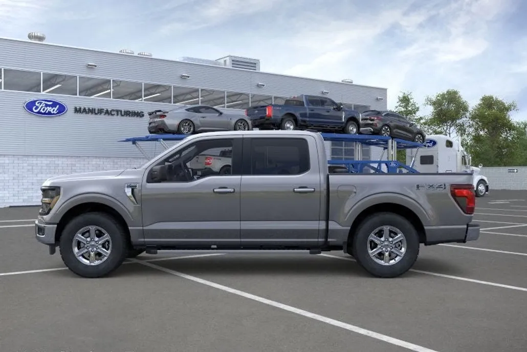 2025 Ford F-150 XLT photo 1