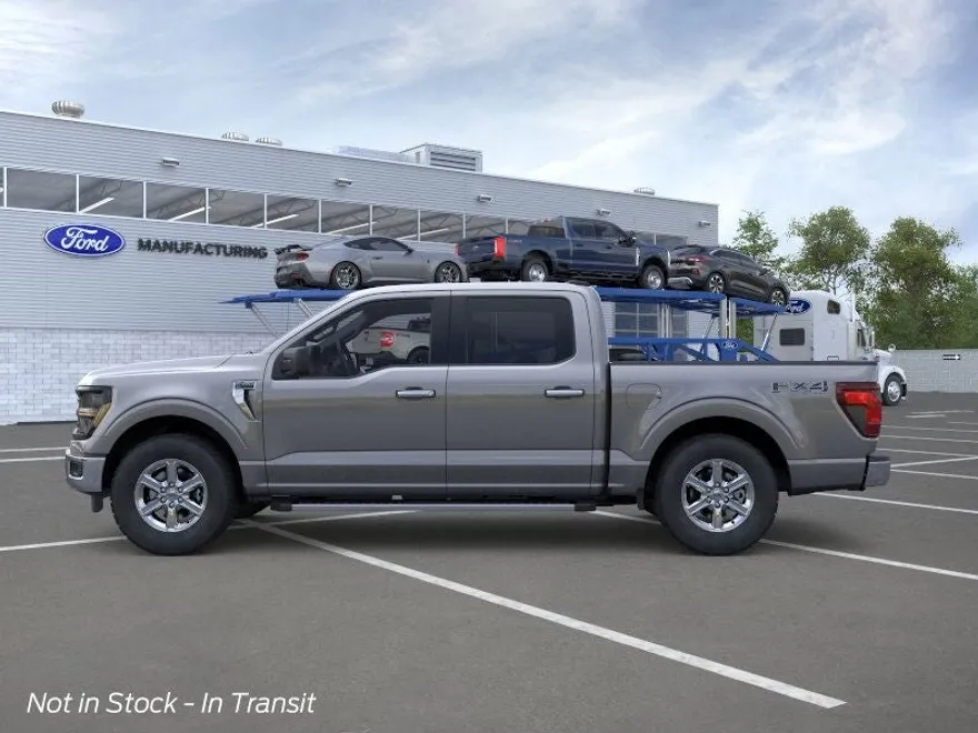 2025 Ford F-150 XLT photo 1