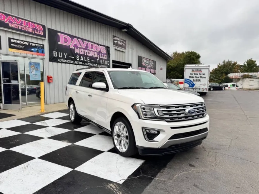 2018 Ford Expedition MAX Limited photo 1