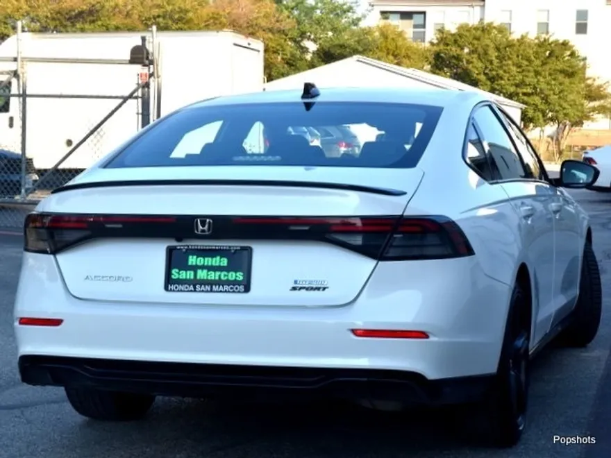 2023 Honda Accord Hybrid Sport-L photo 1