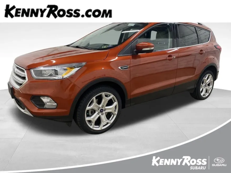 2019 Ford Escape Titanium photo 1